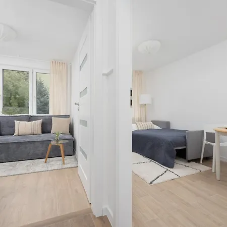 Komfortowy W Warszawie Z Dwiema Sypialniami Blisko Rzeki By Renters 公寓 *